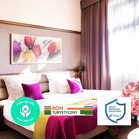 Hotell Golden Tulip Center 4*
