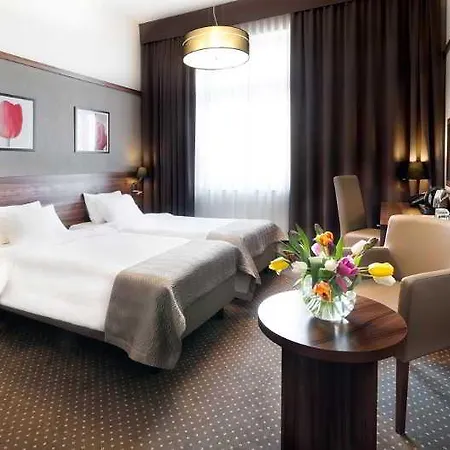 Golden Tulip Center 4* Cracovia