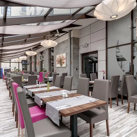 Golden Tulip Center Hotel Cracovia