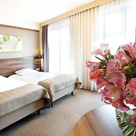 Hotel Golden Tulip Center Krakau