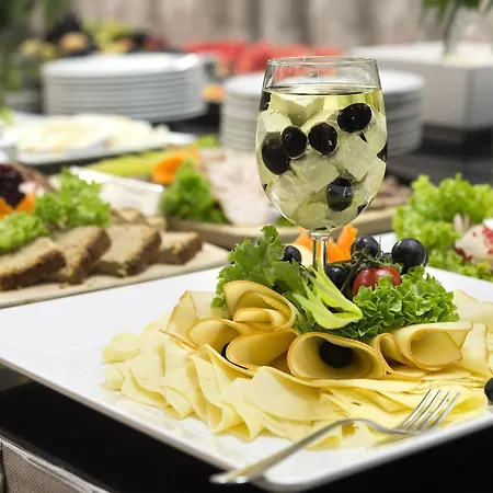 Hotel Golden Tulip Center Cracovia