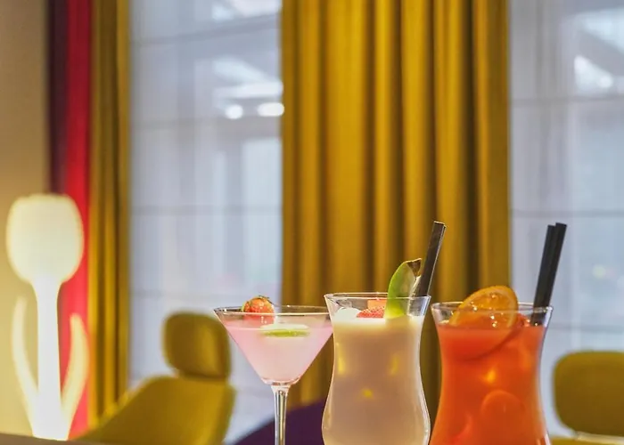 Hotel Golden Tulip Center 4*