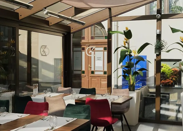 Golden Tulip Center Hotel 4*