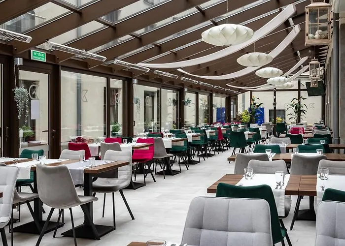 Golden Tulip Center Hotel 4*