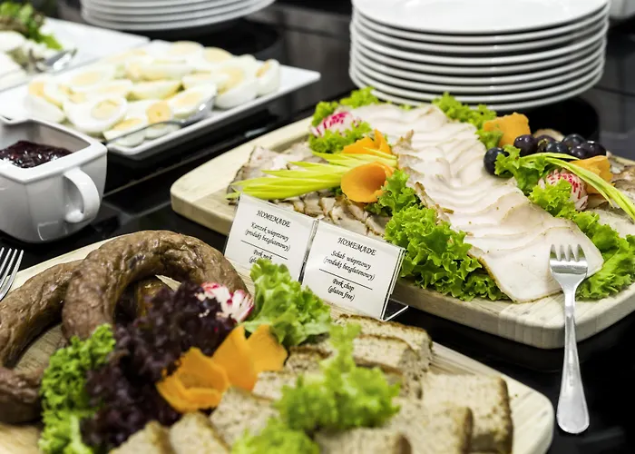 Golden Tulip Center 4*